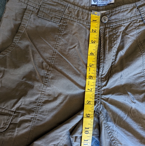 ⛰️🥾🎒 Columbia capris ⛰️🥾🎒 Size 6 - Picture 6 of 8